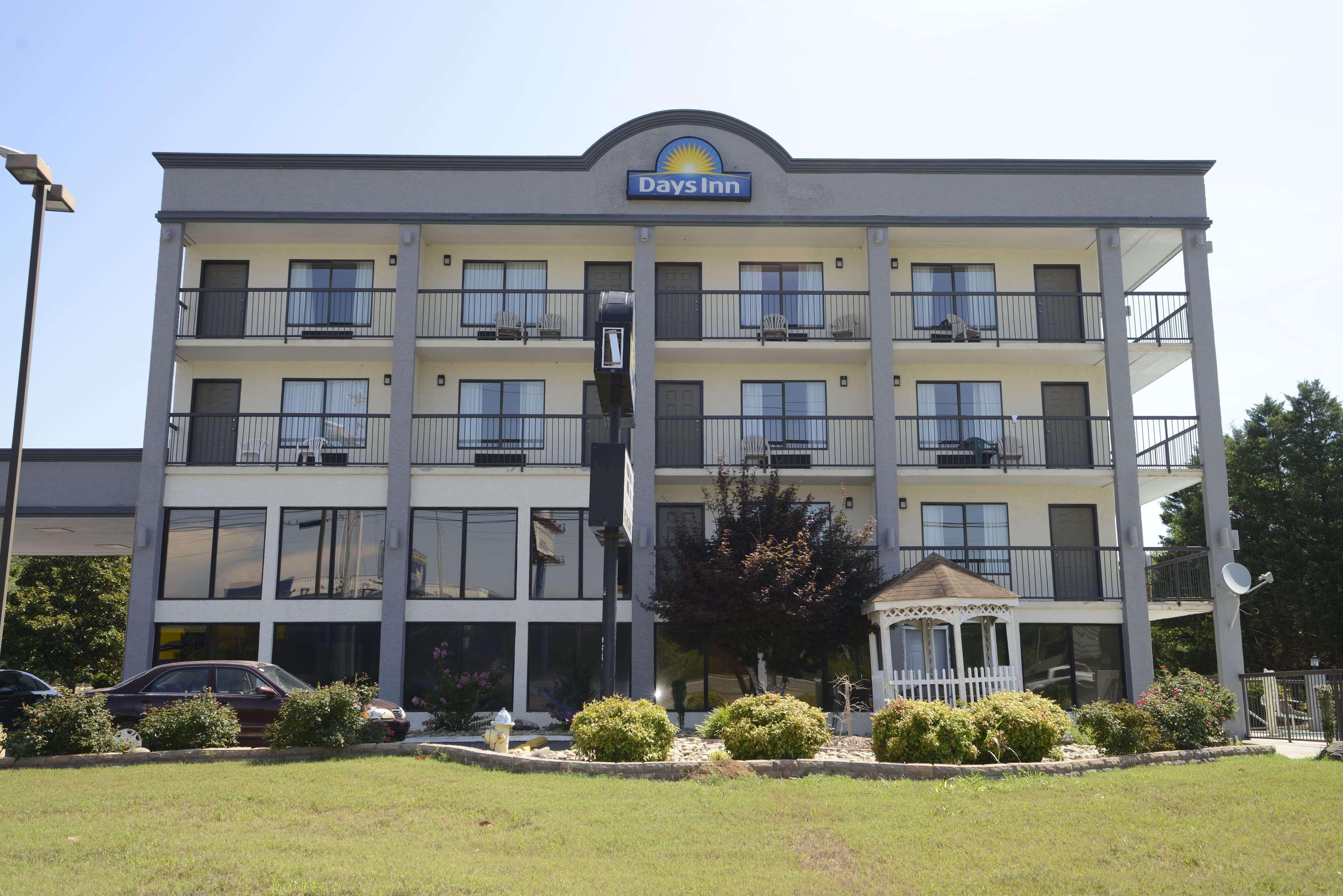 Days Inn By Wyndham Kodak/Sevierville Intrstate Smokeymntns Экстерьер фото